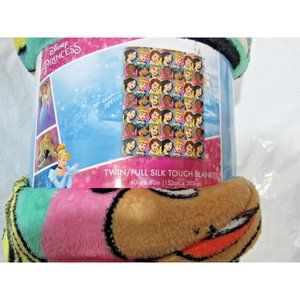Disney's "Princess" Twin/Full Silk Touch Blanket 60in X 80in